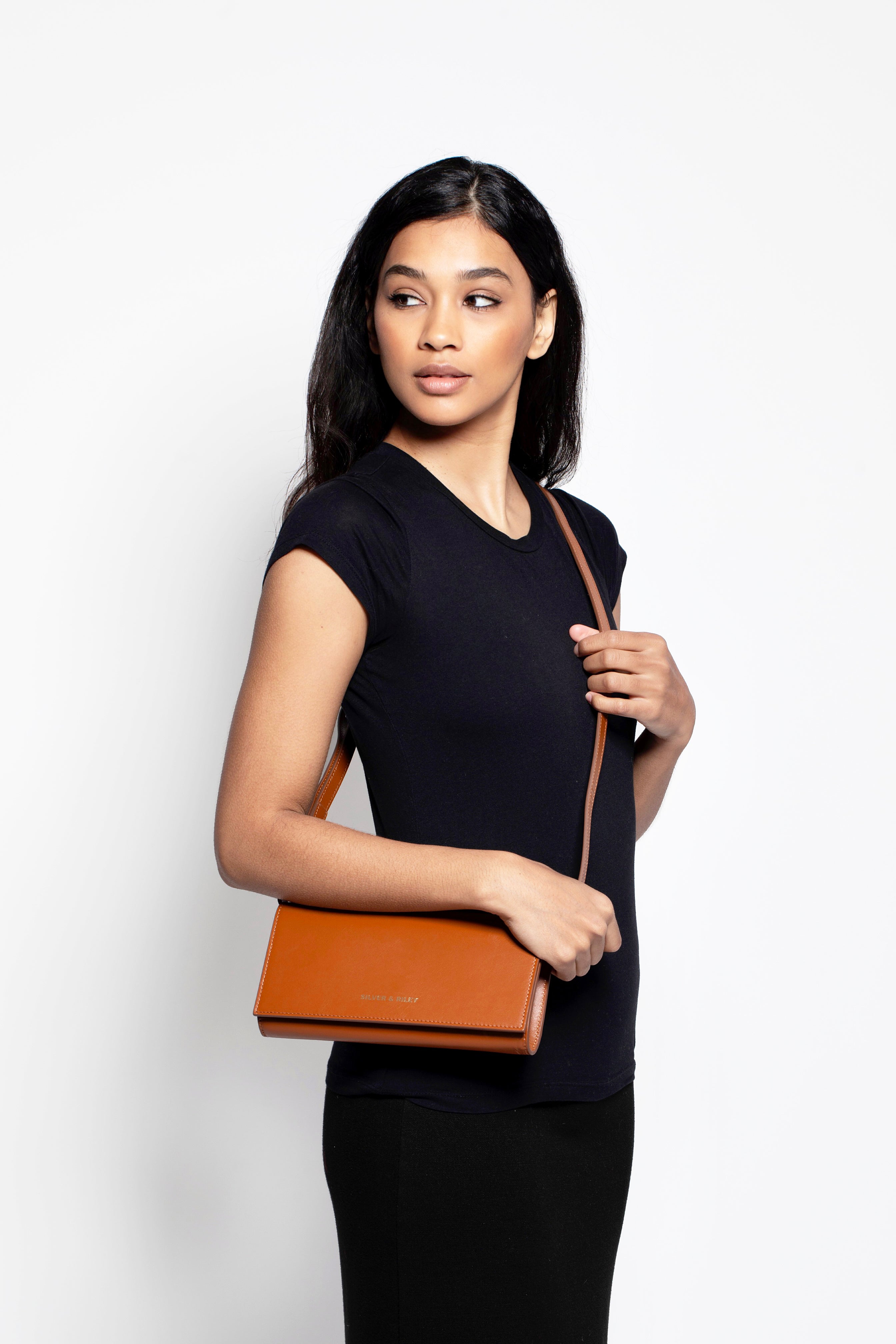 SSW - Durban Convertible Crossbody and Clutch Leather Bag in Caramel - Silver & Riley