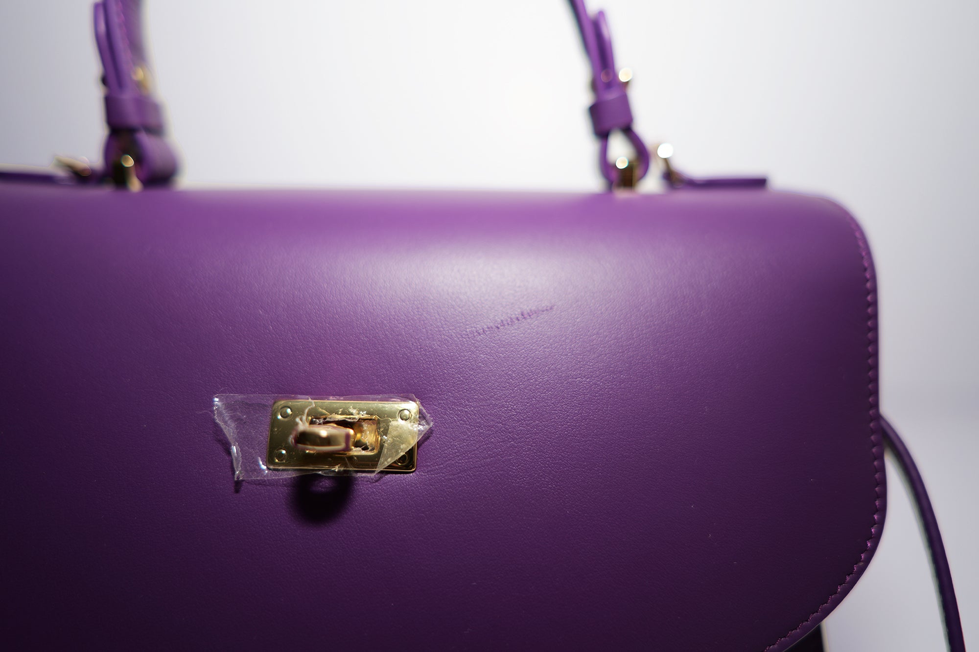 SSW - Classic New Yorker Bag in Midtown in Purple - Gold Hardware - Silver & Riley