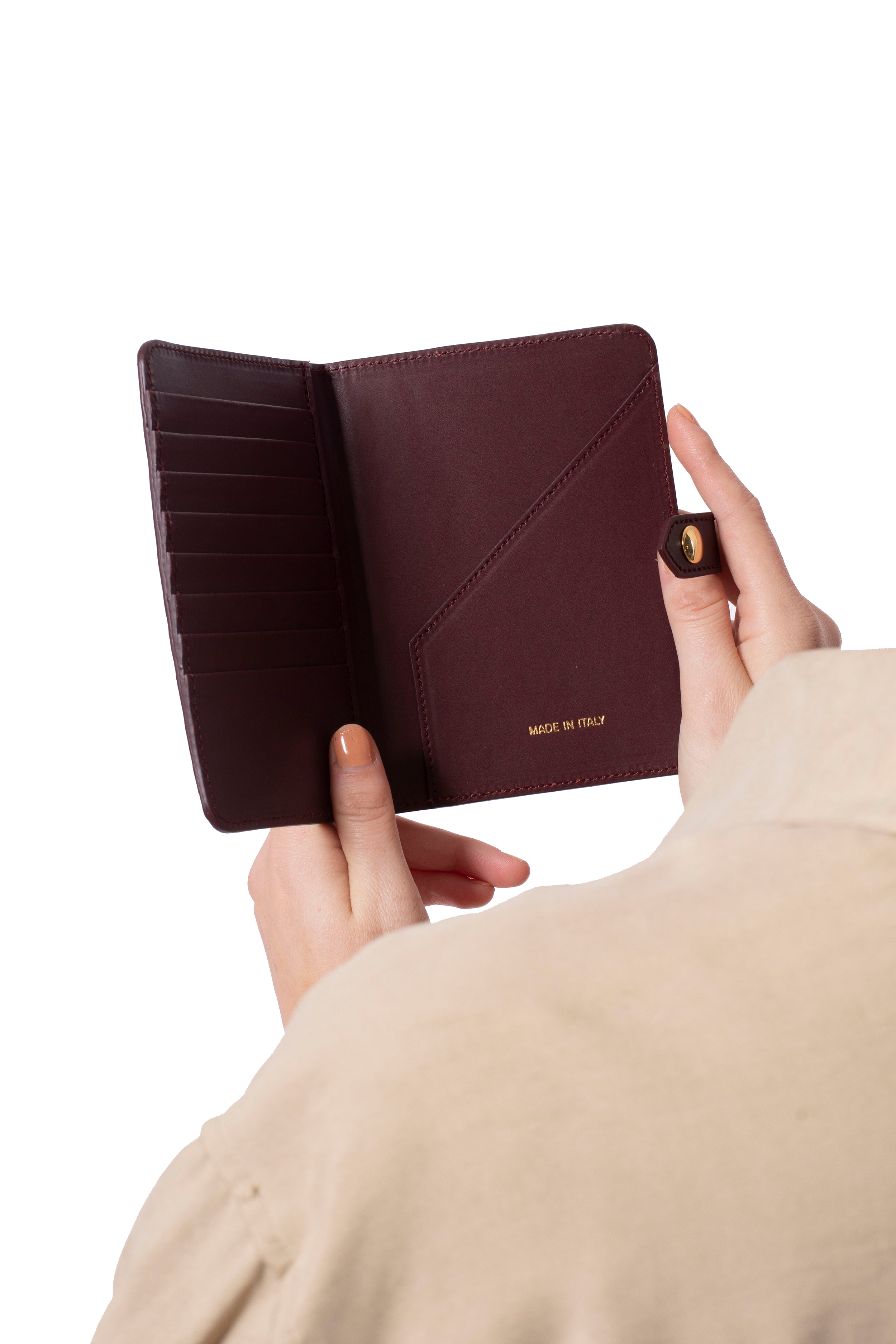 Sydney Passport Holder in Bordeaux - Silver & Riley