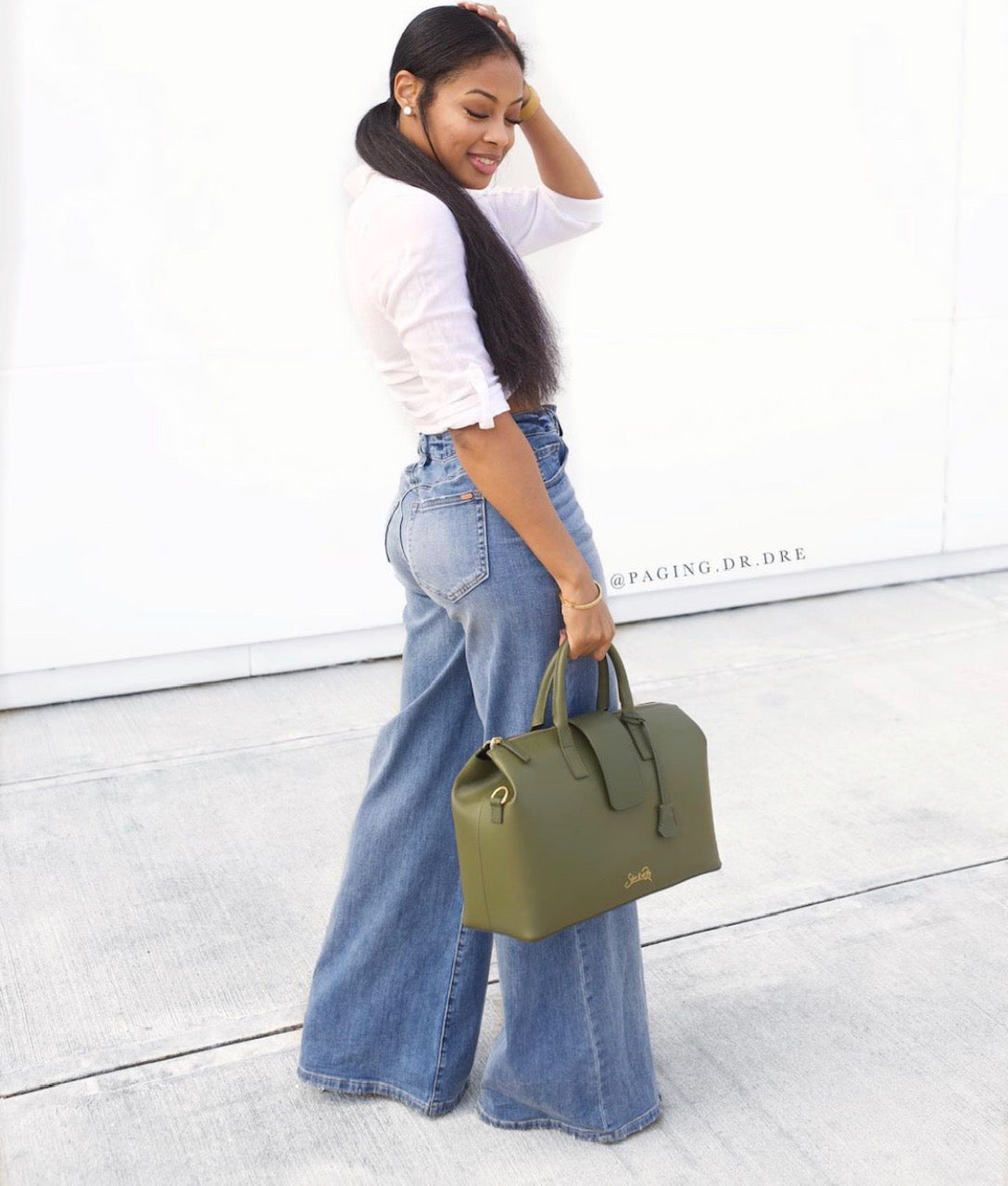 SSW - Level 2 Convertible Executive Leather Bag Classic Size in Olive Green - Silver & Riley