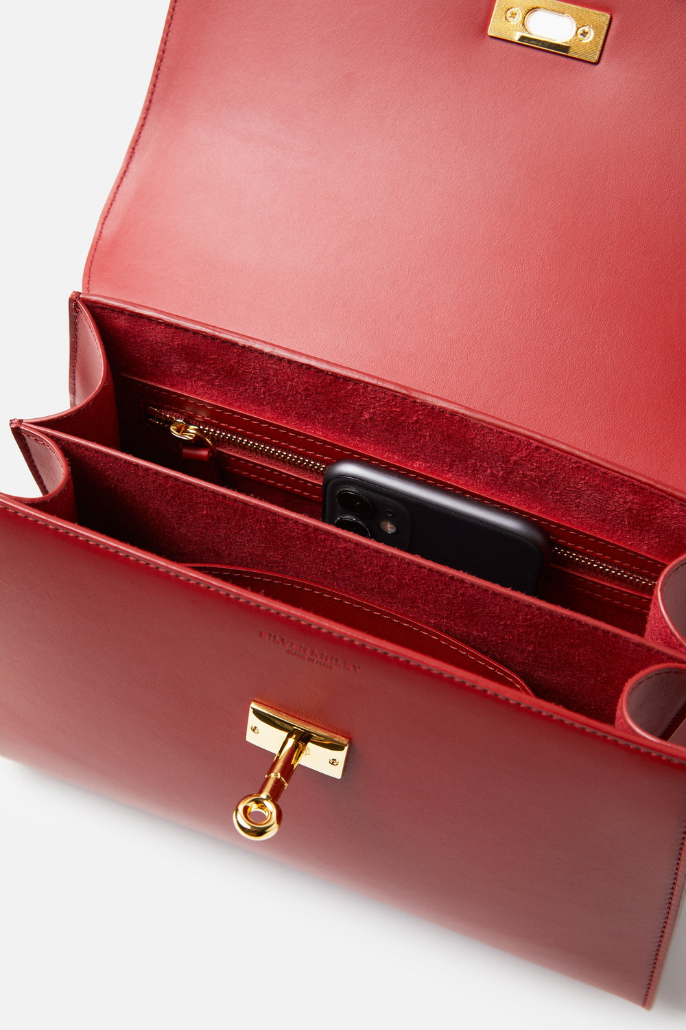 Classic New Yorker Bag in Harlem Truffle - Gold Hardware