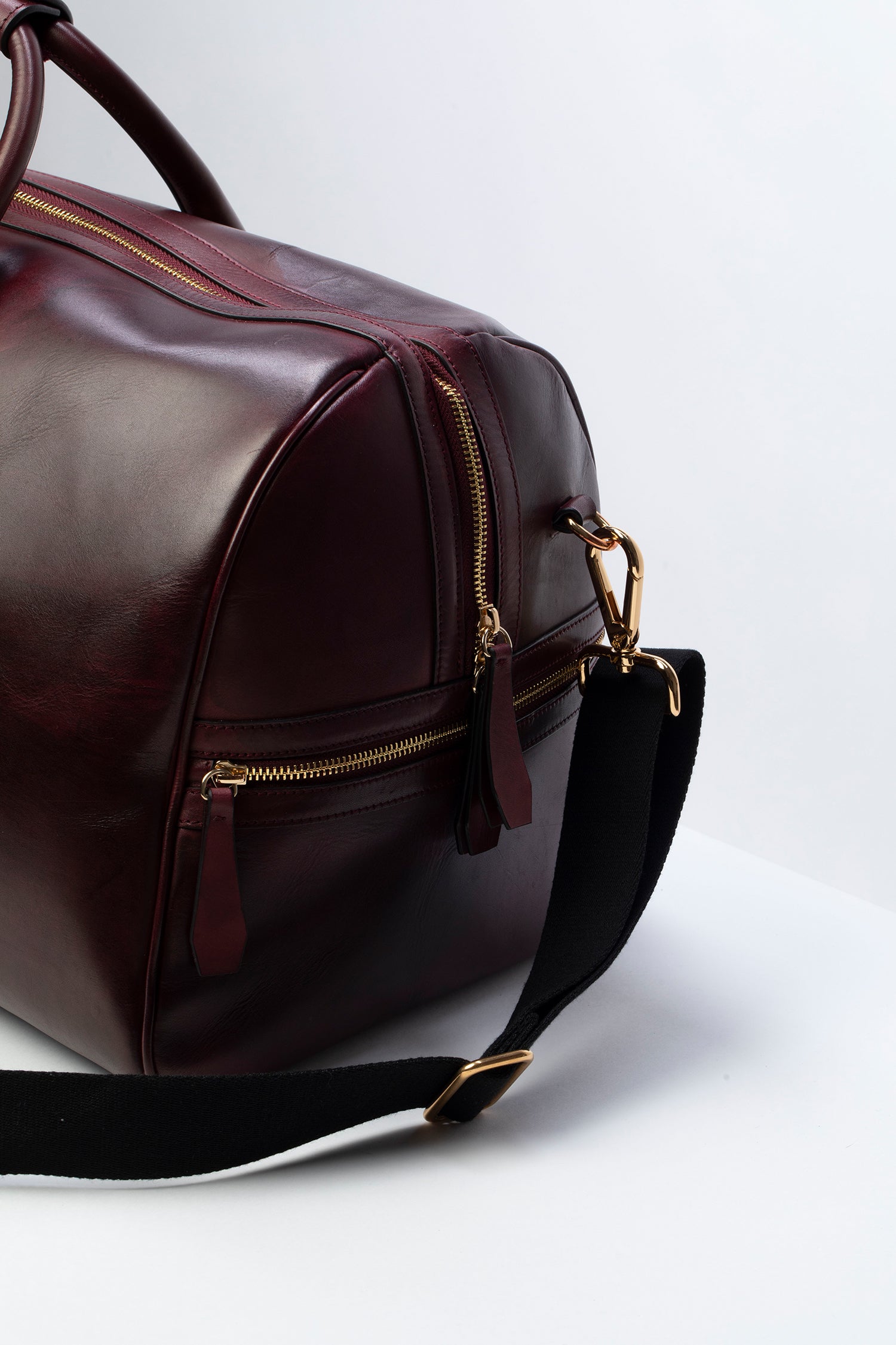 Carryall Duffle Bag in Oxblood - Silver & Riley